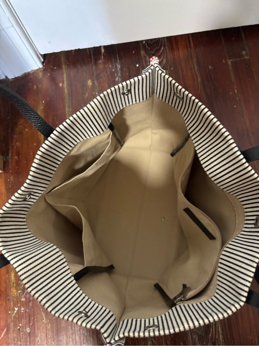 Longchamp Essential Raye Large Striped Logo Tote - Picture 5 of 9